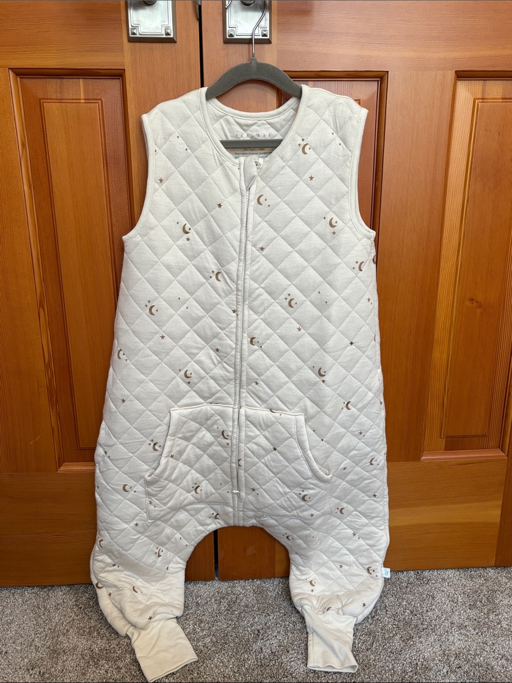 NWOT TEALBEE Cream Quilted Kids Sleep Walker with Moon Print 3/4